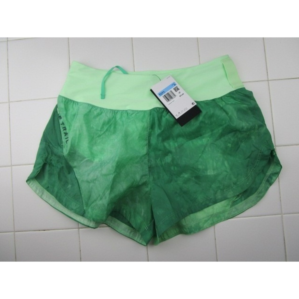Nike Trail Running 3" Repel Shorts Mid Rise Lined Green Womens Medium FN2647-376